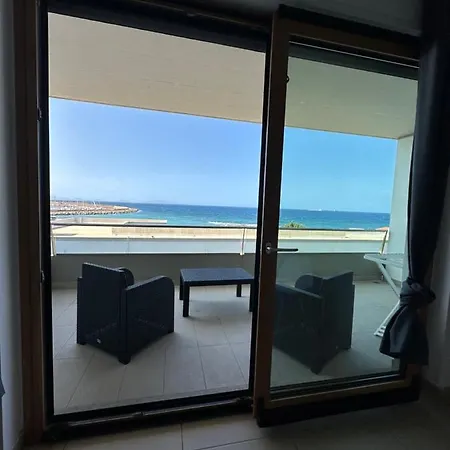 Apartment Lungomare *